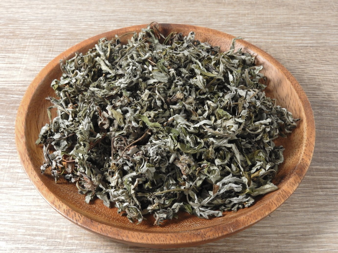  Dry Mugwort in a Wooden Plate